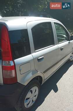 Хэтчбек Fiat Panda 2005 в 