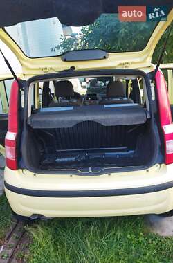 Хэтчбек Fiat Panda 2010 в 