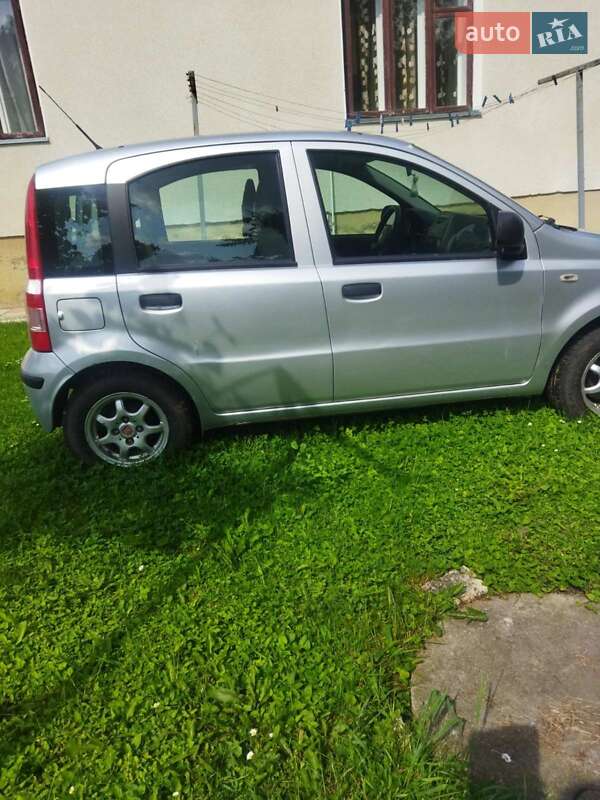 Хэтчбек Fiat Panda 2012 в Ивано-Франковске