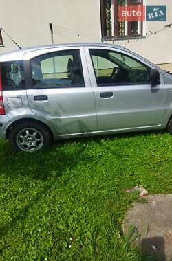 Хэтчбек Fiat Panda 2012 в 