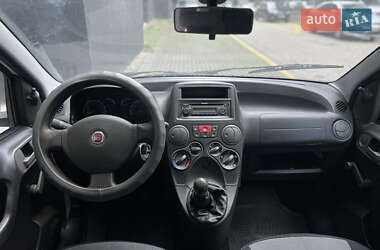 Хетчбек Fiat Panda 2011 в 