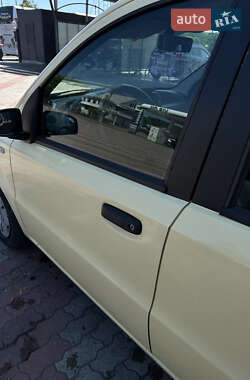 Хэтчбек Fiat Panda 2009 в 