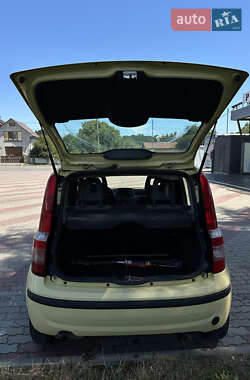 Хэтчбек Fiat Panda 2009 в 
