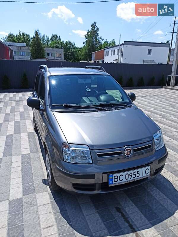 Хетчбек Fiat Panda 2011 в Львові