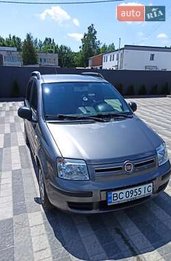 Хэтчбек Fiat Panda 2011 в 