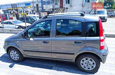 Хэтчбек Fiat Panda 2011 в 