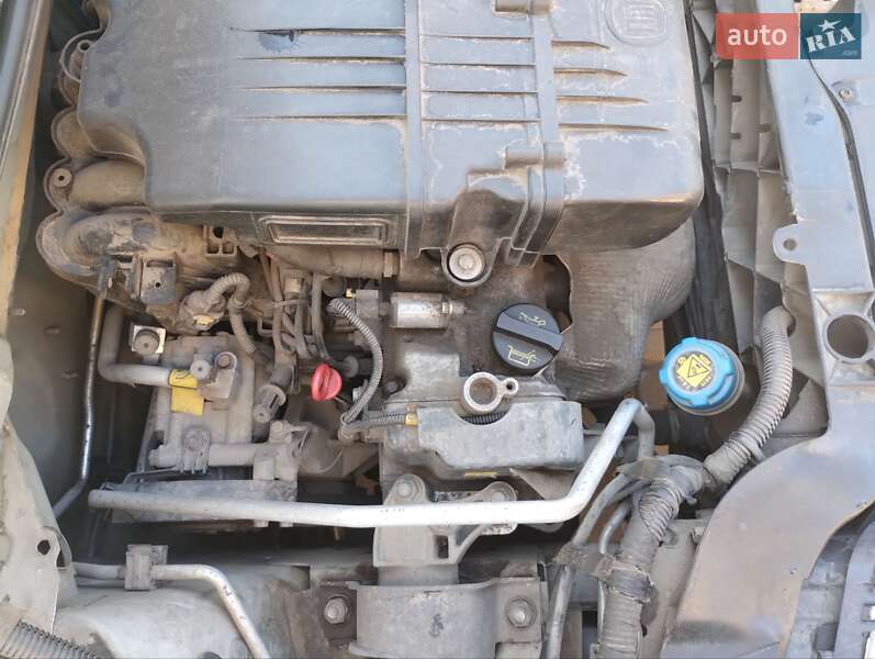 Хэтчбек Fiat Panda 2012 в Киеве