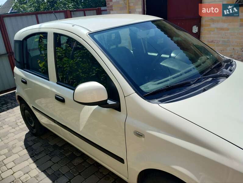 Хэтчбек Fiat Panda 2012 в Киеве