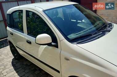 Хэтчбек Fiat Panda 2012 в 
