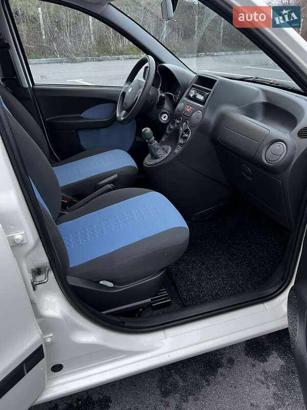 Хэтчбек Fiat Panda 2009 в Виннице