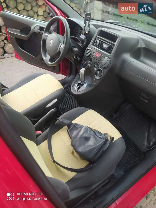 Хэтчбек Fiat Panda 2009 в Черновцах