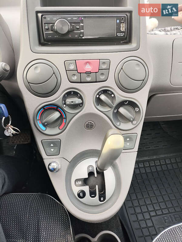 Хэтчбек Fiat Panda 2004 в Зенькове