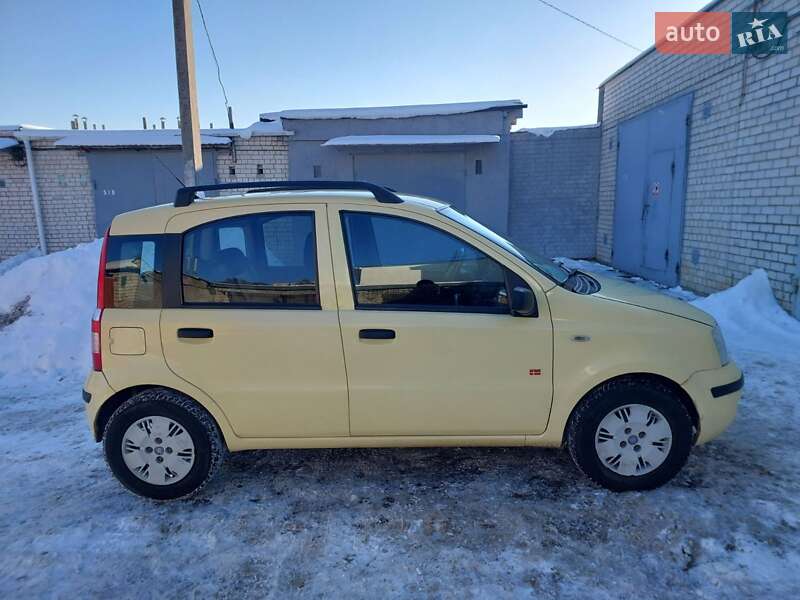 Хэтчбек Fiat Panda 2009 в Чернигове