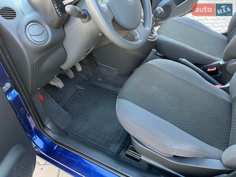 Хэтчбек Fiat Panda 2009 в Дрогобыче фото 12 Хэтчбек Fiat Panda 2009 в Дрогобыче