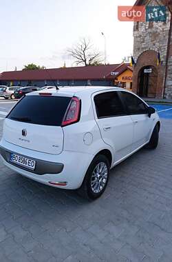 Хэтчбек Fiat Punto Evo 2011 в 