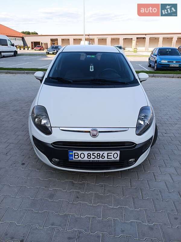 Хэтчбек Fiat Punto Evo 2011 в Тернополе
