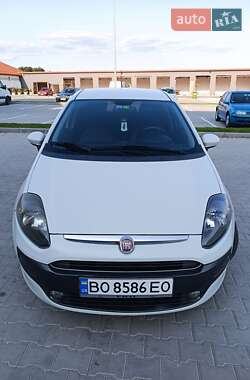 Хэтчбек Fiat Punto Evo 2011 в 