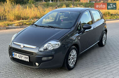 Хетчбек Fiat Punto Evo 2010 в 