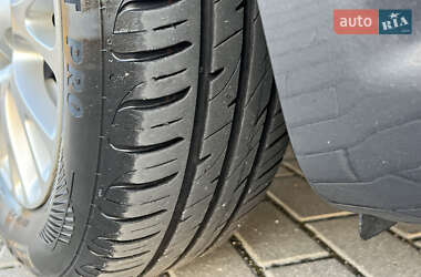Хетчбек Fiat Punto Evo 2010 в 