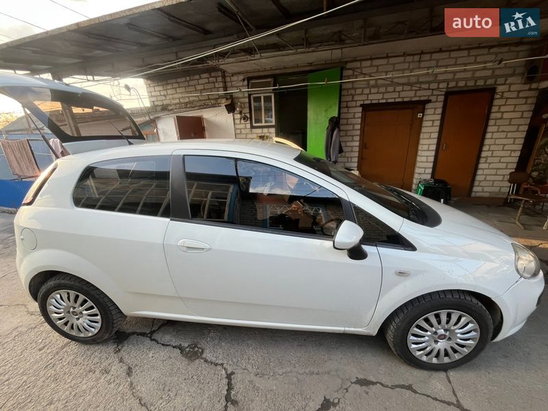 Хэтчбек Fiat Punto Evo 2011 в Кременчуге