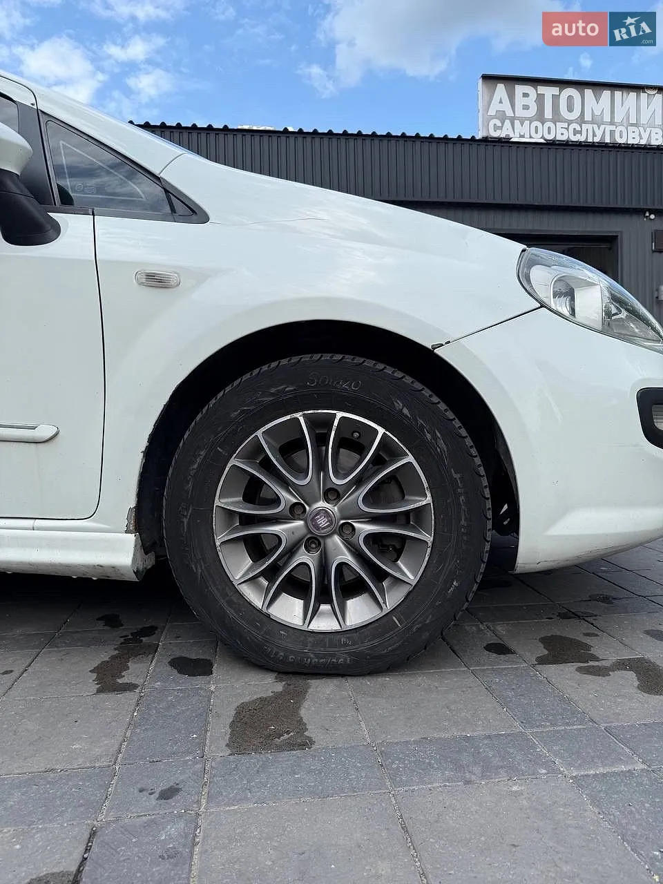 2010 Fiat Punto - мініатюра 10