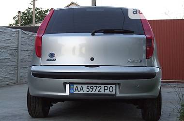 Хэтчбек Fiat Punto 2000 в Киеве