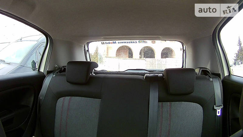 Хэтчбек Fiat Punto 2012 в Дубно