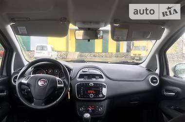 Хэтчбек Fiat Punto 2012 в Стрые