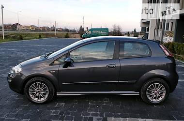 Хэтчбек Fiat Punto 2011 в Стрые