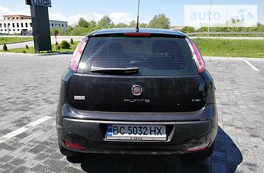 Хетчбек Fiat Punto 2011 в Стрию