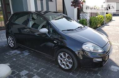 Хетчбек Fiat Punto 2011 в Стрию