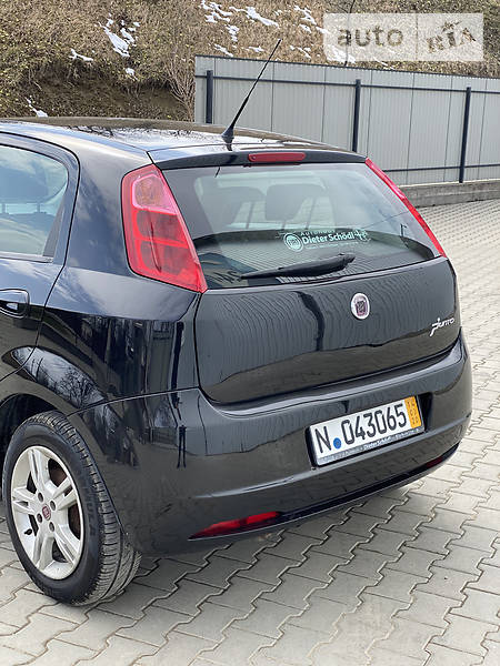 Хетчбек Fiat Punto 2008 в Івано-Франківську