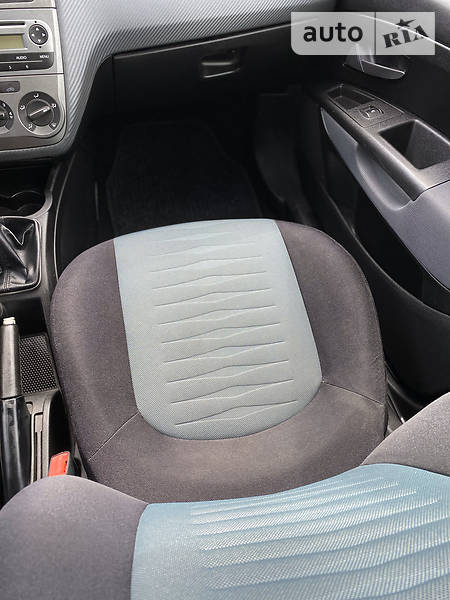 Хетчбек Fiat Punto 2008 в Івано-Франківську