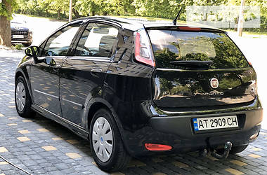 Хэтчбек Fiat Punto 2011 в Тернополе