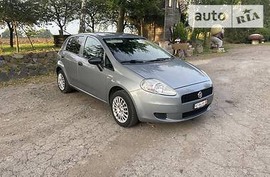 Хэтчбек Fiat Punto 2012 в Ровно