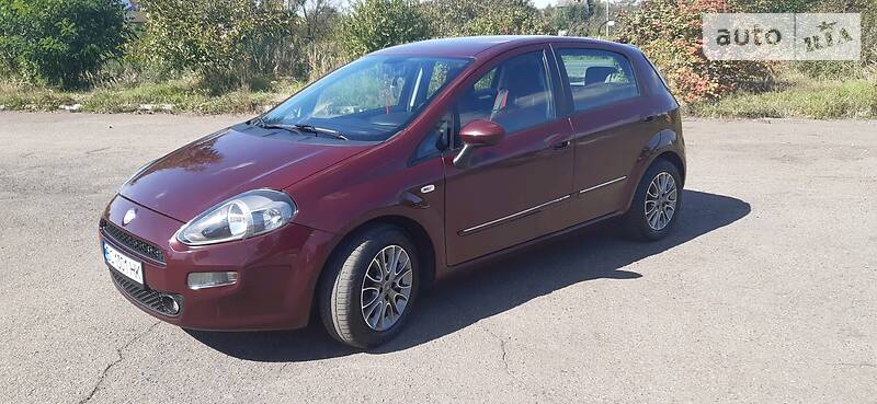 Хетчбек Fiat Punto 2012 в Шептицькому