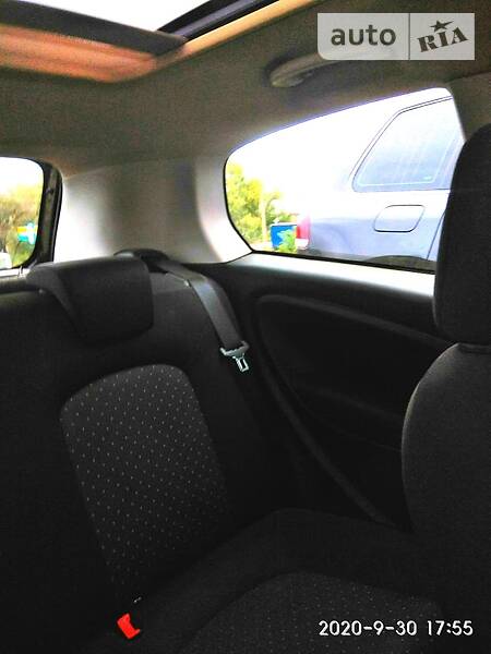 Хэтчбек Fiat Punto 2008 в Черновцах