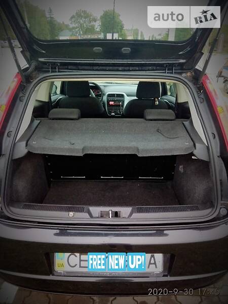 Хэтчбек Fiat Punto 2008 в Черновцах