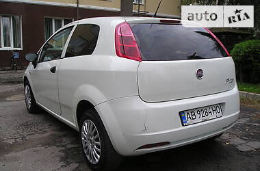 Хетчбек Fiat Punto 2010 в Вінниці