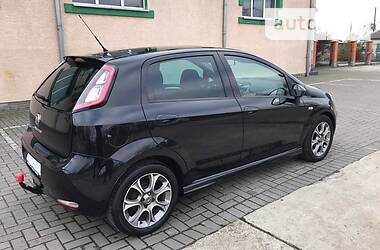 Хэтчбек Fiat Punto 2012 в Стрые