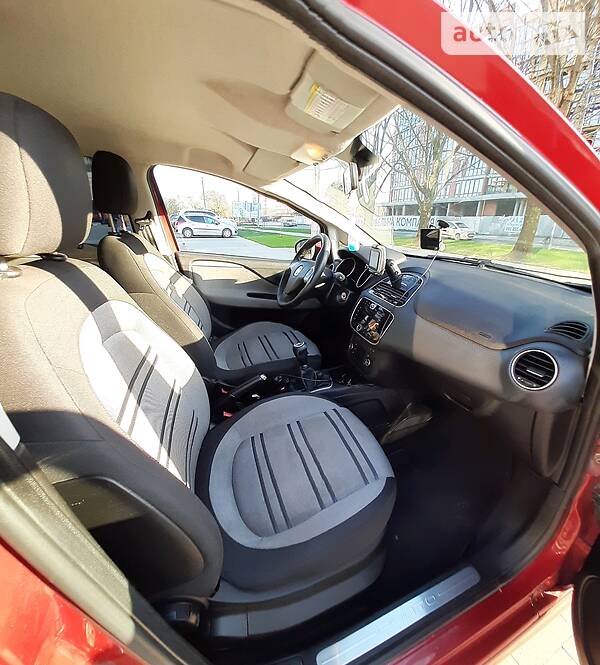 Хэтчбек Fiat Punto 2010 в Ужгороде