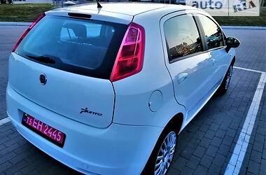 Хэтчбек Fiat Punto 2009 в Сумах