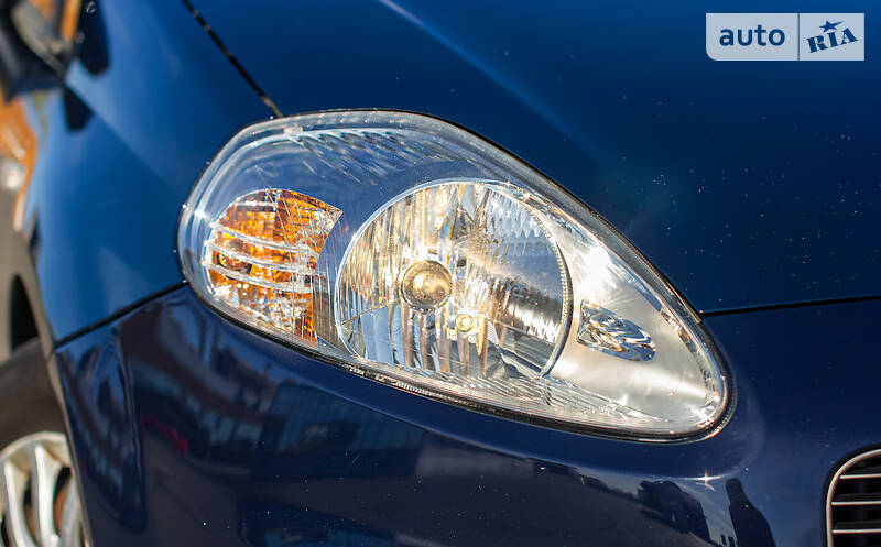 Хетчбек Fiat Punto 2008 в Києві