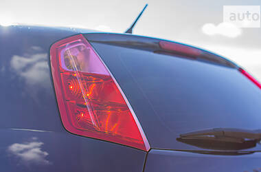Хетчбек Fiat Punto 2008 в 