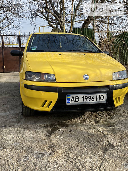 Хэтчбек Fiat Punto 2000 в Одессе