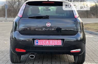 Хэтчбек Fiat Punto 2014 в 