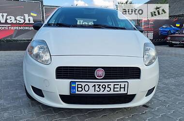 Хэтчбек Fiat Punto 2010 в Теребовле