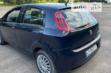 Хэтчбек Fiat Punto 2012 в Черкассах