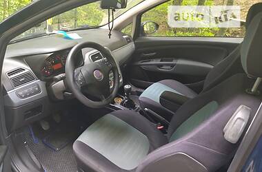 Хэтчбек Fiat Punto 2009 в Ивано-Франковске