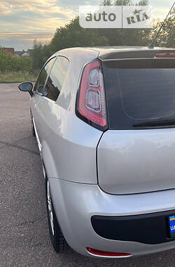 Хэтчбек Fiat Punto 2010 в Костополе